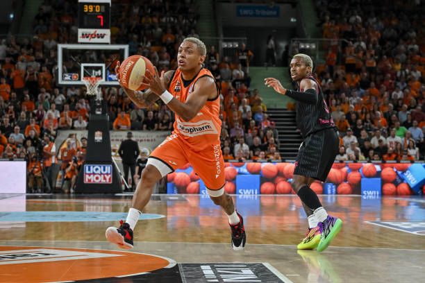 该跌出前三 该跌出前三