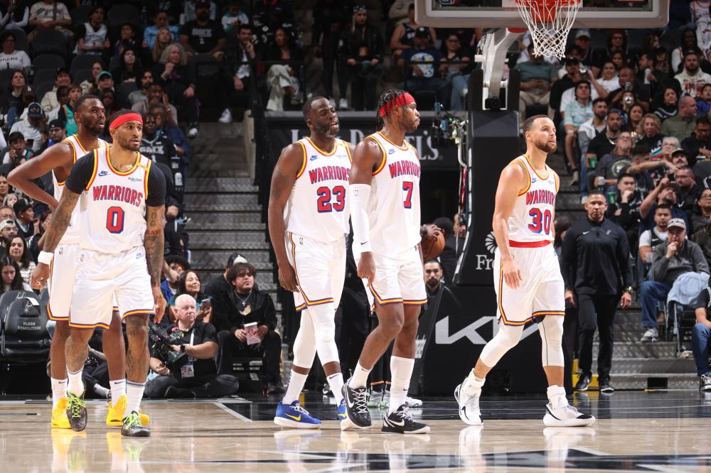 凸显了现代 凸显了现代